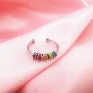 Red Effect Pattern 3 / Adjustable Opening