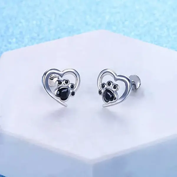 Wholesale 1 Pair Cartoon Style Heart Shape Copper Ear Studs