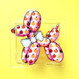 B452 - Balloon Dog Pen Holder