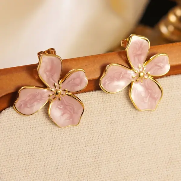 304 Stainless Steel Plastic Flower Electroplating Imitation Gold Elegant Princess Enamel Gold Ear Studs