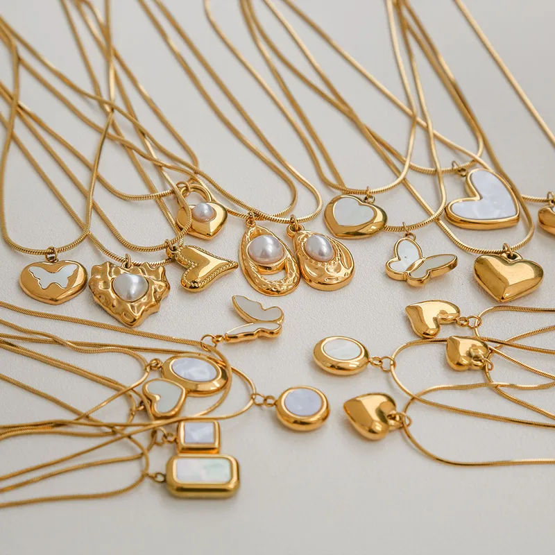 Wholesale Ion Plating (IP) Electrocardiogram Heart Shape Butterfly 304 Stainless Steel Elegant Modern Style Waterproof Non Tarnish 304 Stainless Steel