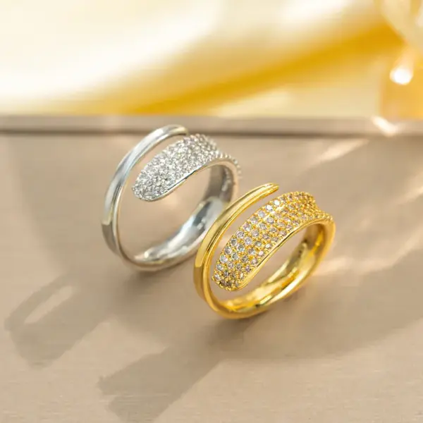 Wholesale Jewelry Elegant Classic Style Heart Shape Snake Butterfly Copper Zircon 18K Gold Plated K Gold Plated Inlay Open Rings