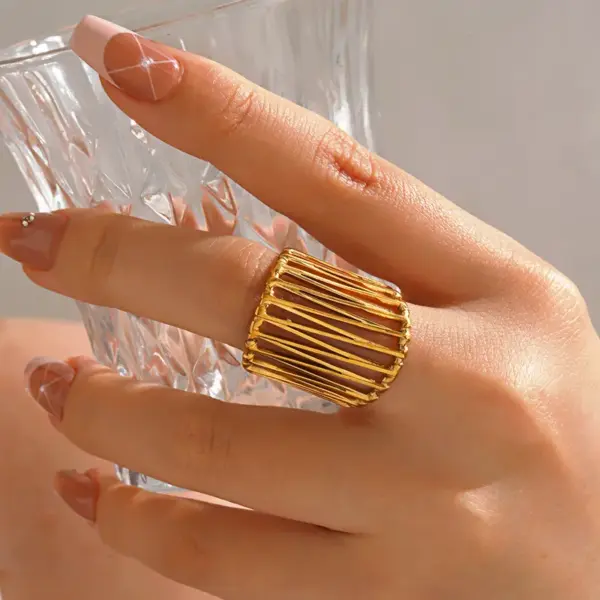 Wholesale Ion Plating (IP) 18K Gold Plated Lines 304 Stainless Steel Casual Rock Marine Style Waterproof Non Tarnish Open Rings