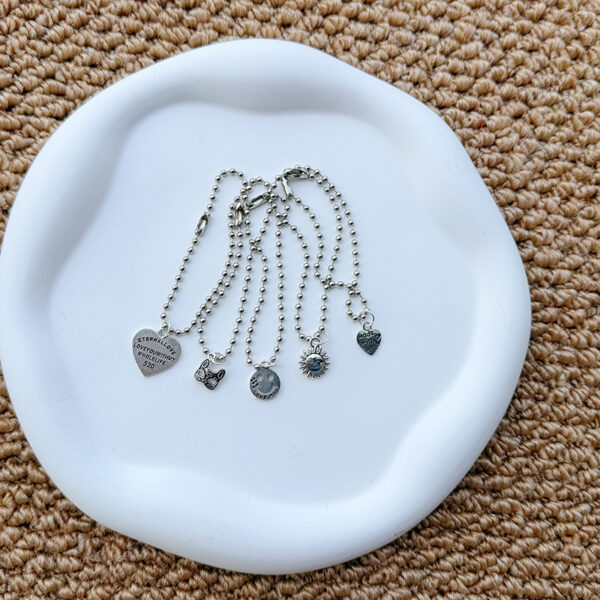 Wholesale Doll Necklace Pendant