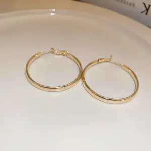 Gold / 30nn Pair