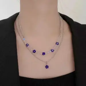 Glass Flower Necklace B01-97