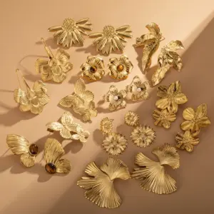 Wholesale 1 Pair Retro Geometric Flower Butterfly Plating Inlay Titanium Steel Tiger Eye 18K Gold Plated Ear Studs