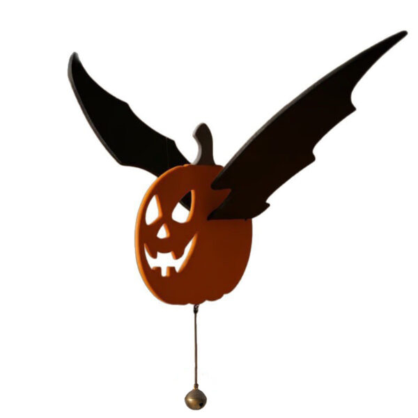 Wholesale Hand-carved flying bat pumpkin-wood hanging