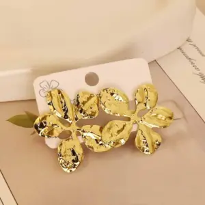 Gold Earrings045 / 18k