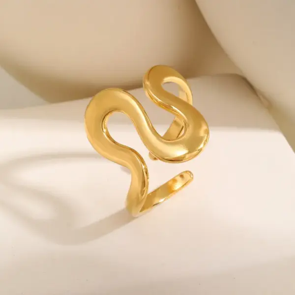 PVD Coated Real Gold Plated 18K Gold Irregular 201 Stainless Steel IG Style Basic Waterproof Non Tarnish Rings