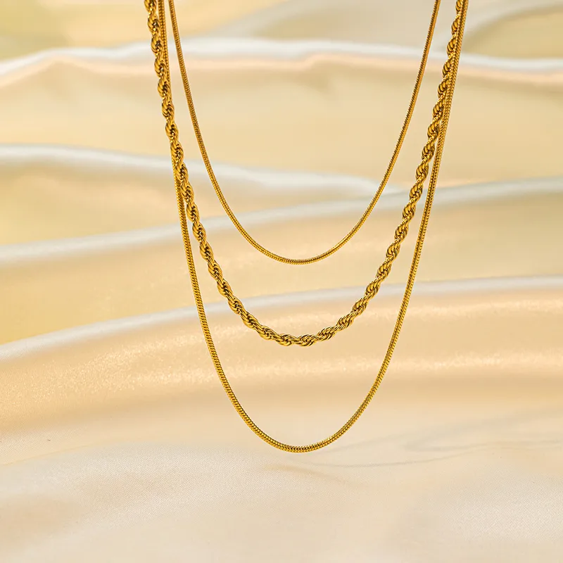 Wholesale PVD Coated Real Gold Plated 18K Gold Solid Color 304 Stainless Steel Simple Style Commute Waterproof Non Tarnish 304 Stainless Steel Three L