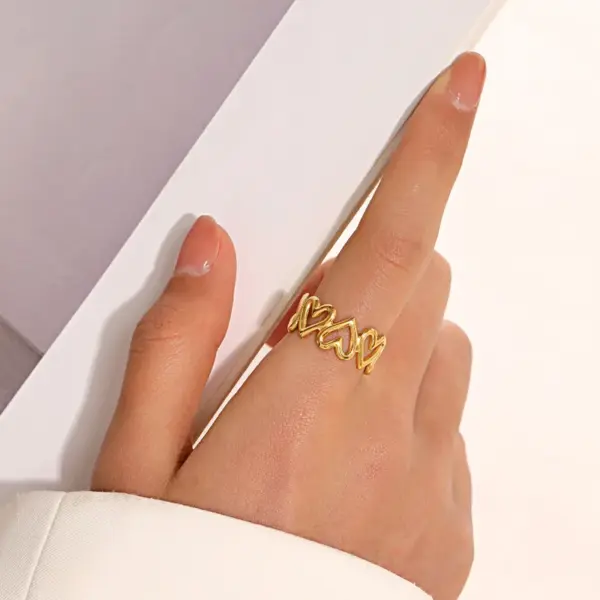 PVD Coated 18K Gold Plated Heart Shape 304 Stainless Steel Classic Style Waterproof Non Tarnish Open Ring