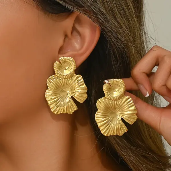 Wholesale 1 Pair Cute Exaggerated Sweet Flower 304 Stainless Steel Imitation Gold Electroplating Drop Earrings