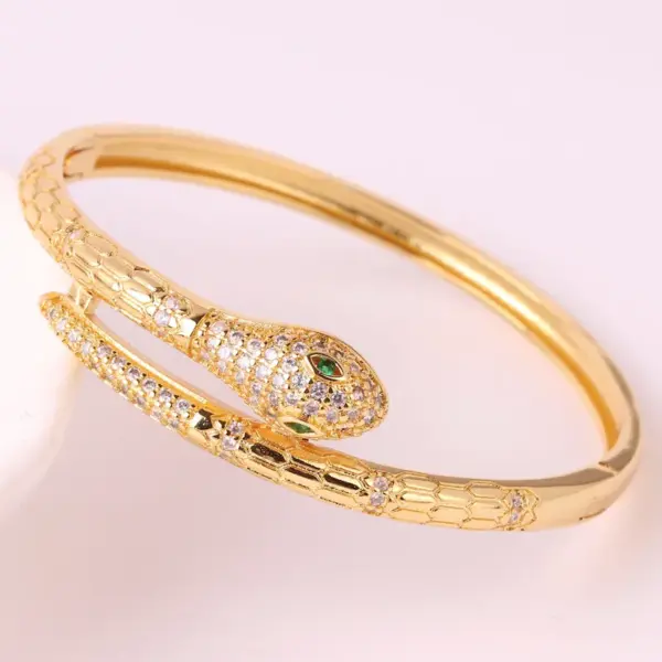 Wholesale Ins Style Retro Snake Copper 18k Gold Plated Zircon Bangle In Bulk