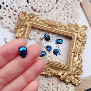 Mine Blue Skull Twist Ball Ear Bone Stud Single