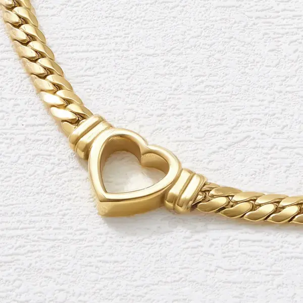 PVD Coated Real Gold Plated 16K White Plating Heart Shape 304 Stainless Steel IG Style Waterproof Non Tarnish Necklace