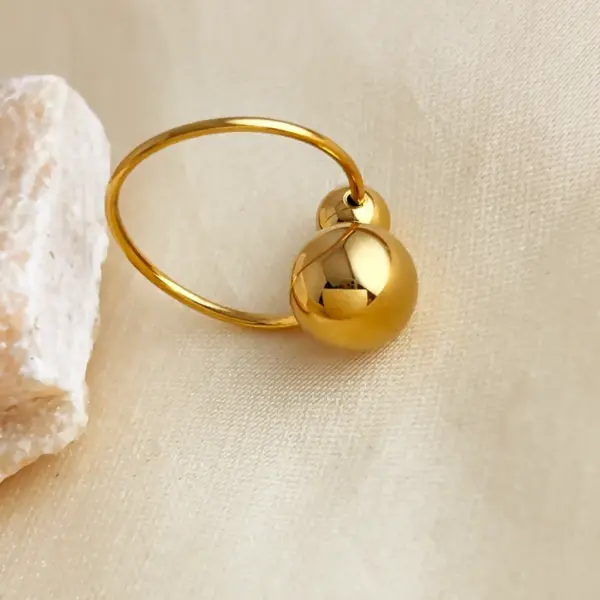 PVD Coated Real Gold Plated 18K Gold Solid Color 304 Stainless Steel Retro Luxurious Waterproof Non Tarnish Rings