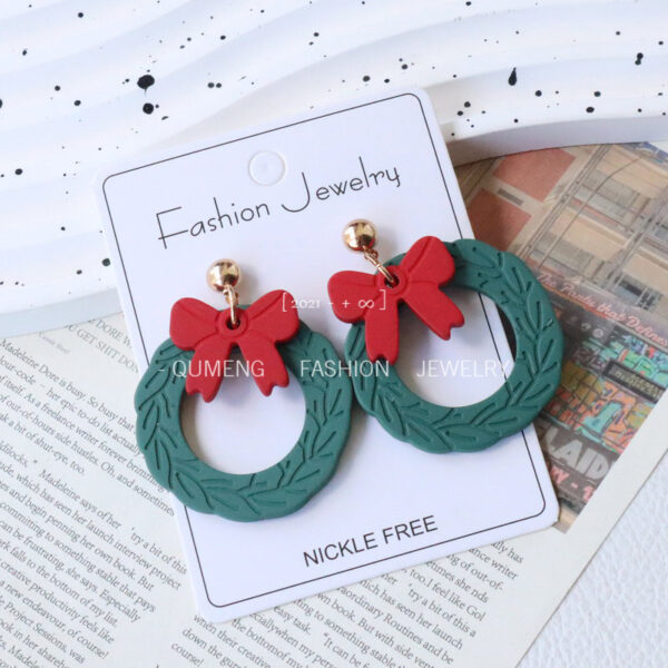 Wholesale Enameled Christmas wreath earrings