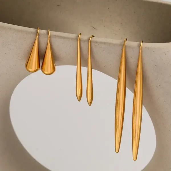 Wholesale PVD Coated 18K Gold Real Gold Plated Solid Color 304 Stainless Steel Simple Style Waterproof Non Tarnish Drop Earrings