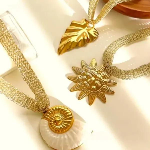 Wholesale Fashion Trendy Stainless Steel Leaf Conch Sun High-End Necklace Knitted Silk Mesh Belt Necklace For Women