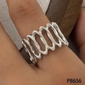 Silver ring PB656