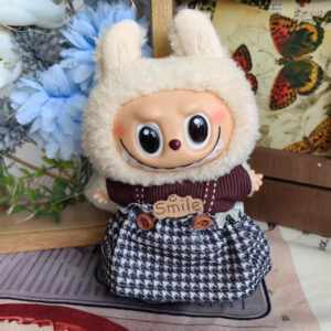 LBB-52 Houndstooth Skirt Set / Labubu is wearable in its first, second, and third generations.