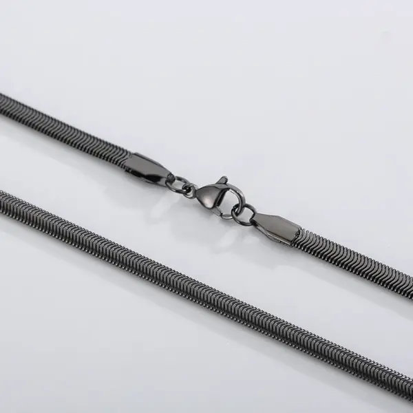 oly-b6dc3e45070438787e45350723de47d7 Wholesale PVD Coated 18K Gold Plated Geometric Titanium Steel Fashion Waterproof Non Tarnish Titanium Steel Necklace