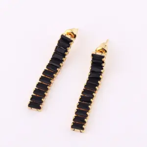 Black / 18K
