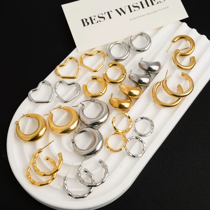 Wholesale 1 Pair Classic Style Geometric Plating Titanium Steel Earrings
