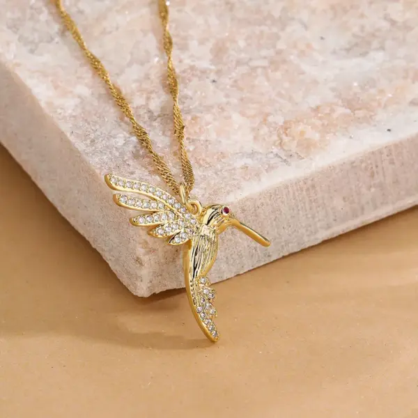 Wholesale Fashion Bird Copper Zircon Pendant Necklace In Bulk