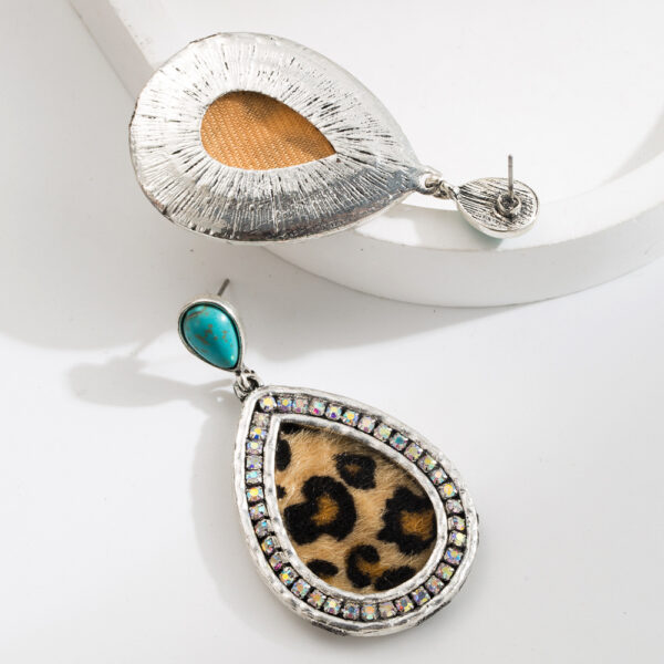 Wholesale Amazon Cross Border Fashion Retro Bohemian Turquoise Leopard Pendant Earrings Ethnic Long Earrings