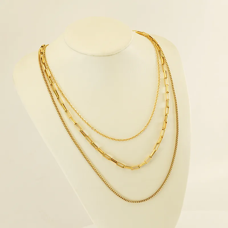Wholesale PVD Coated 18K Gold Plated Solid Color 304 Stainless Steel Casual Simple Style Waterproof Non Tarnish 304 Stainless Steel Layered Necklaces