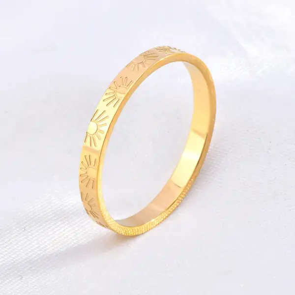 Wholesale PVD Coated Real Gold Plated 18K Gold Sun Solid Color Stainless Steel Simple Style Waterproof Non Tarnish Rings