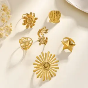 Wholesale PVD Coated Real Gold Plated Sunflower Star Shell 304 Stainless Steel Exaggerated Marine Style Simple Style Waterproof Non Tarnish Open Rings