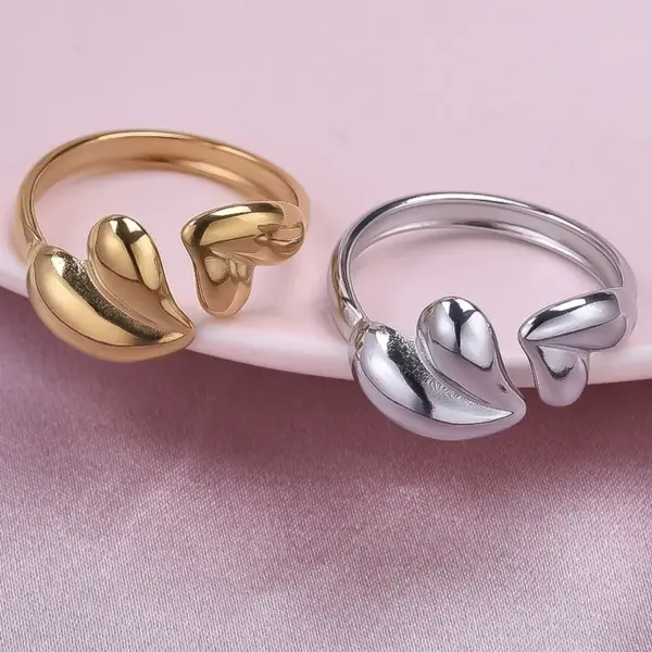 Wholesale Ion Plating (IP) Real Gold Plated 18K Gold Heart Shape 304 Stainless Steel Simple Style Waterproof Non Tarnish Open Rings