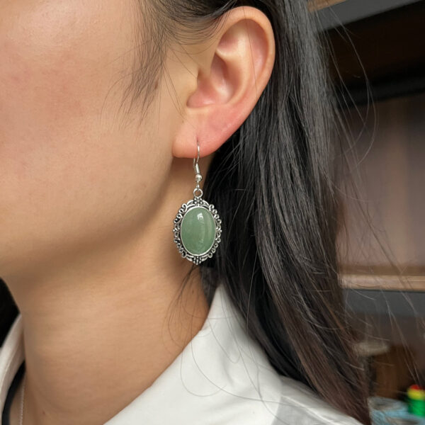 Wholesale European and American Retro Hollow Pink Crystal Pendant Earrings Autumn and Winter Niche Light Luxury High-End Earrings Wholesale Cross-Border Jewelry