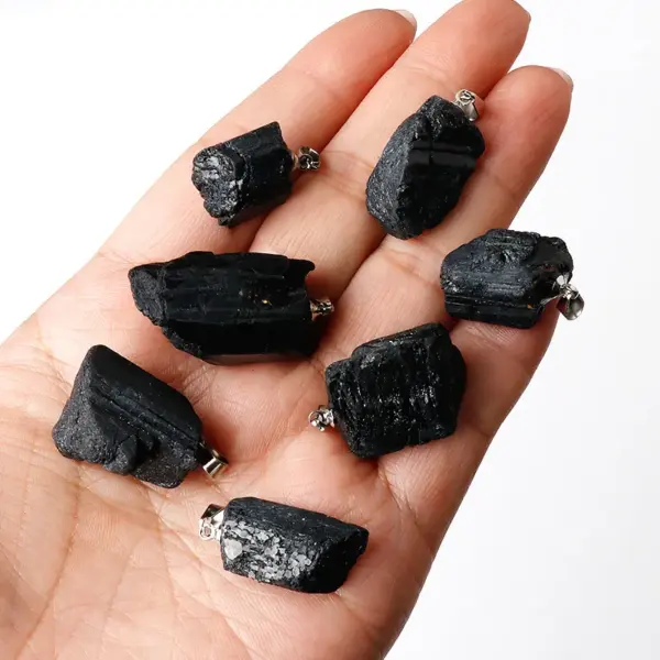 Natural Black Tourmaline Original Stone Pendant Irregular Pendant With Shape Tourmaline Ore Specimen Necklace Manufacturers