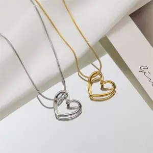 Wholesale 1 Piece Simple Style Heart Shape Titanium Steel Plating Necklace