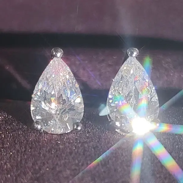 Wholesale 1 Pair Fashion Leaf Heart Shape Butterfly Copper Inlay Zircon Ear Studs