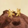Wholesale Ion Plating (IP) Real Gold Plated Flower 304 Stainless Steel Vintage Style Simple Style Waterproof Non Tarnish Open Rings