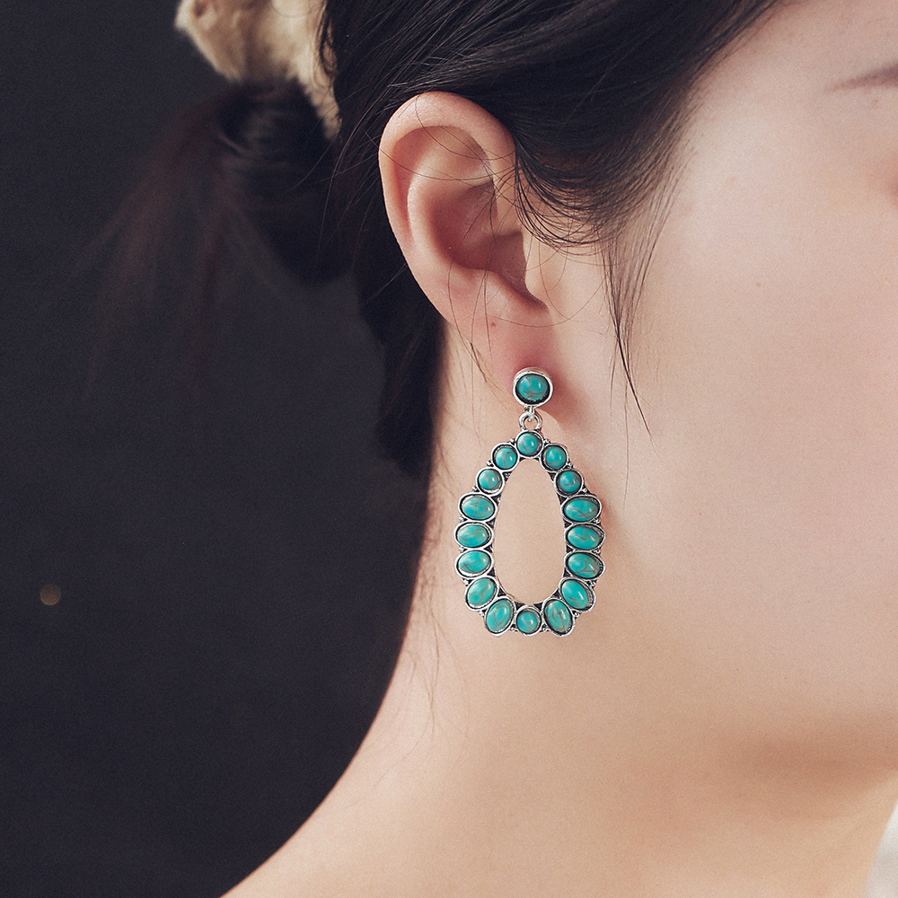 Wholesale Europe and the United States exaerated earrings retro oval turquoise op hollow earrings earrings foreign trade jewelry