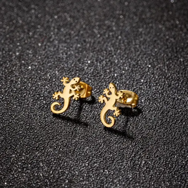 Wholesale PVD Coated 18K Gold Real Gold Plated Animal 304 Stainless Steel Cute Waterproof Non Tarnish Ear Studs