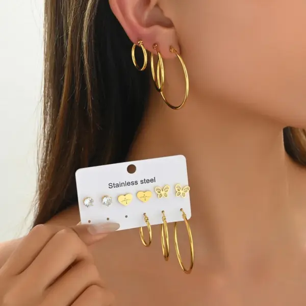 Wholesale 304 Stainless Steel Pentagram Red Heart PVD Coated Artificial Crystal Real Gold Plated Gold Plated Casual Modern Style Simple Style Waterproof Non Tarnish Earrings