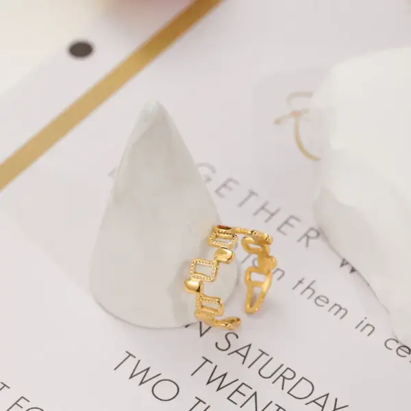 Wholesale PVD Coated 18K Gold Real Gold Plated Geometric 304 Stainless Steel Fashion Simple Style Waterproof Non Tarnish Rings