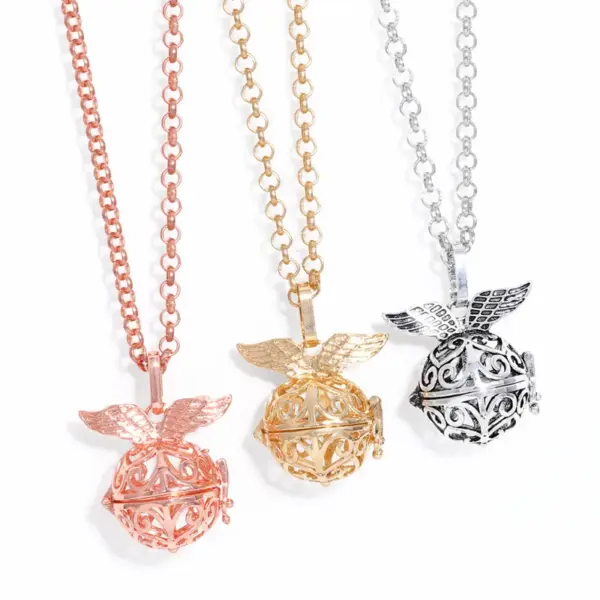 PVD Coated Real Gold Plated 18K Gold Angel Wings Wings Stainless Steel Copper Vintage Style Streetwear Waterproof Non Tarnish Stainless Steel Pendant Necklace