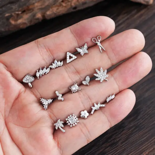 Wholesale Fashionable Simple Stainless Steel Zircon Earrings Creative Fashion Gold Plated 08*6*4mm Unisex Punk Style Animal Zodiac Heart Knot