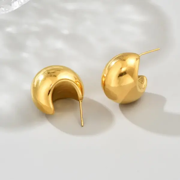 Wholesale 304 Stainless Steel C Shape PVD Coated 18K Gold Plated 18K Gold Simple Style Classic Style Waterproof Non Tarnish Plating Gold Silver Ear Studs