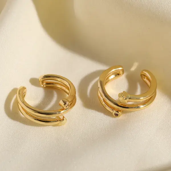 Retro Simple Style C Shape Copper Plating Inlay Zircon Ear Cuffs 1 Pair