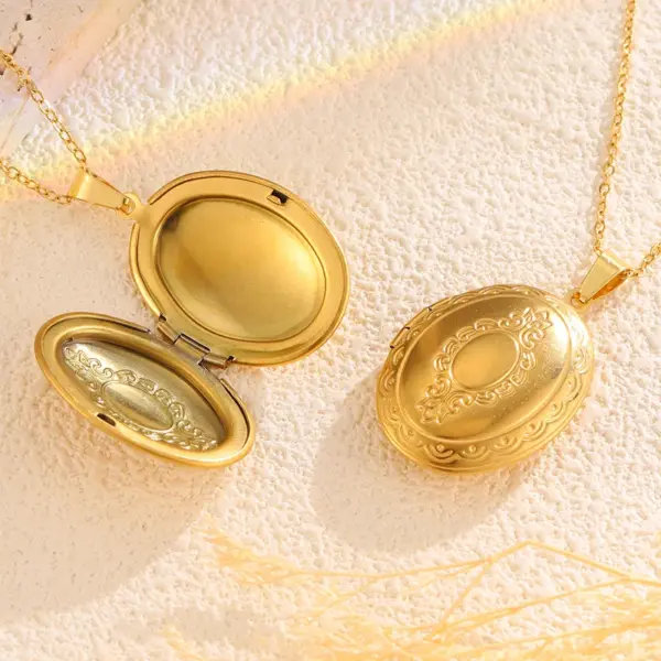 PVD Coated Real Gold Plated Heart Shape 304 Stainless Steel Simple Style Classic Waterproof Non Tarnish Pendant Necklace Locket