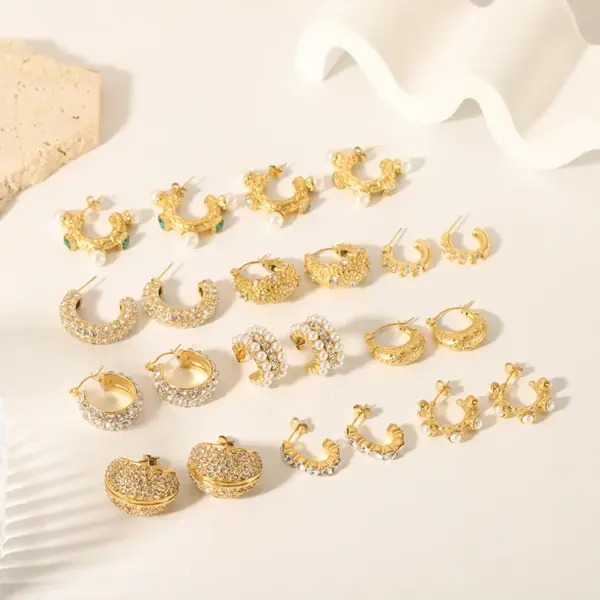 Wholesale PVD Coated Real Gold Plated 18K Gold Round 304 Stainless Steel Vintage Style Waterproof Non Tarnish Earrings
